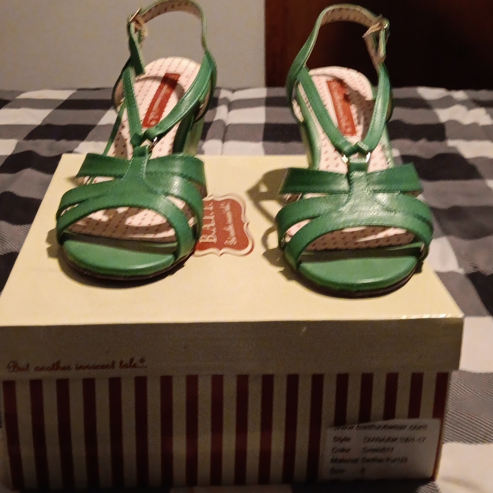 B.a.i.t shoes